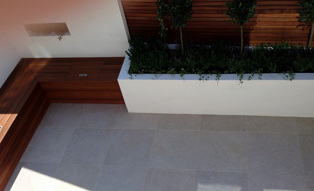 small garden design london clapham balham ideas low maintenance grey tiles (9)