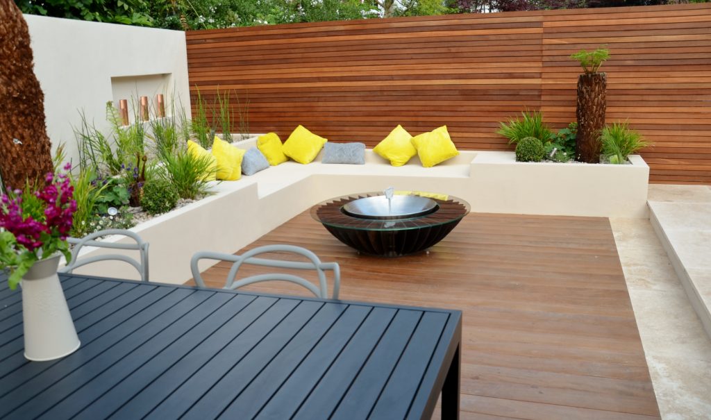 modern garden design outdoor room with kitchen seating docklands 1024x605